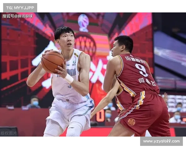 生日快乐!上海男篮球员闫鹏飞迎接新的一年,祝福满满! 生日快乐!上海男篮球员闫鹏飞迎接新的一年,祝福满满!