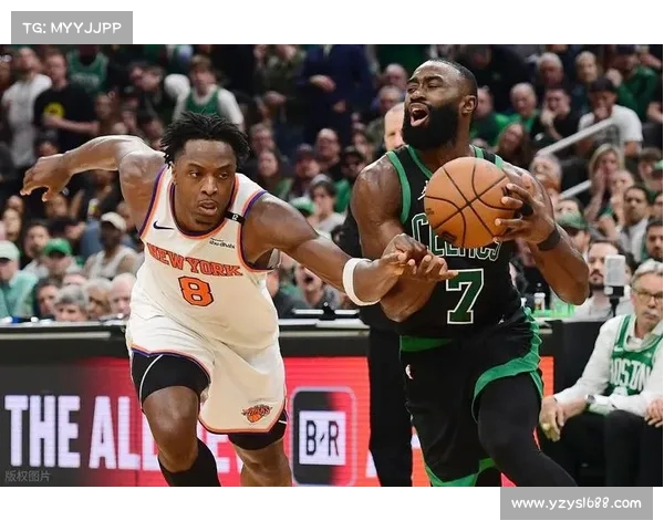 美媒报道:绿军三将入选美国男篮,FMVP杰伦领衔(美国男篮三人) 美媒报道:绿军三将入选美国男篮,FMVP杰伦领衔(美国男篮三人)